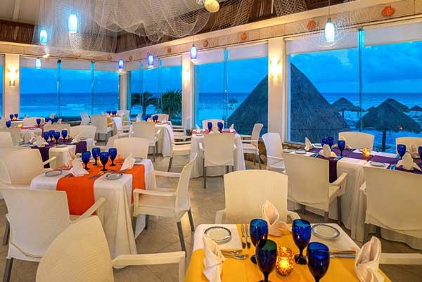 Restaurant - Grand Park Royal Cancún All Inclusive Resort